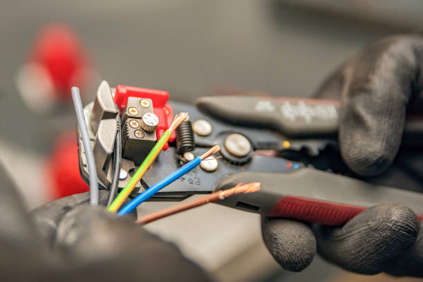 Best Industrial Electrical Services  in Lakeside, OR